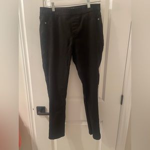 Parasuco Pull On Jeans size 10.